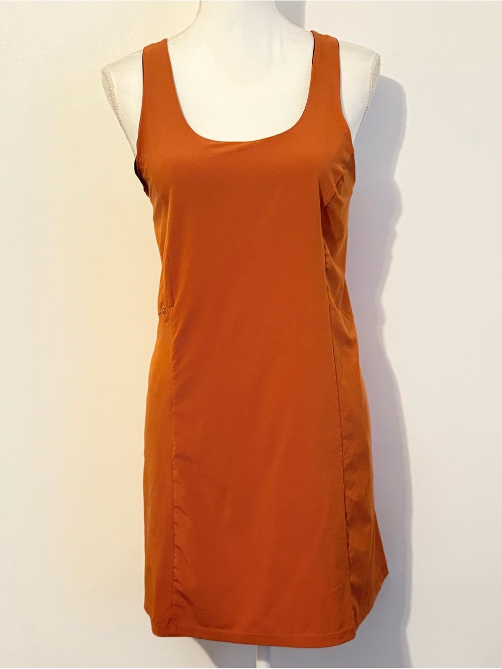 REI Co-op Women’s Small Orange Active Dress Built In Shorts Cross Back